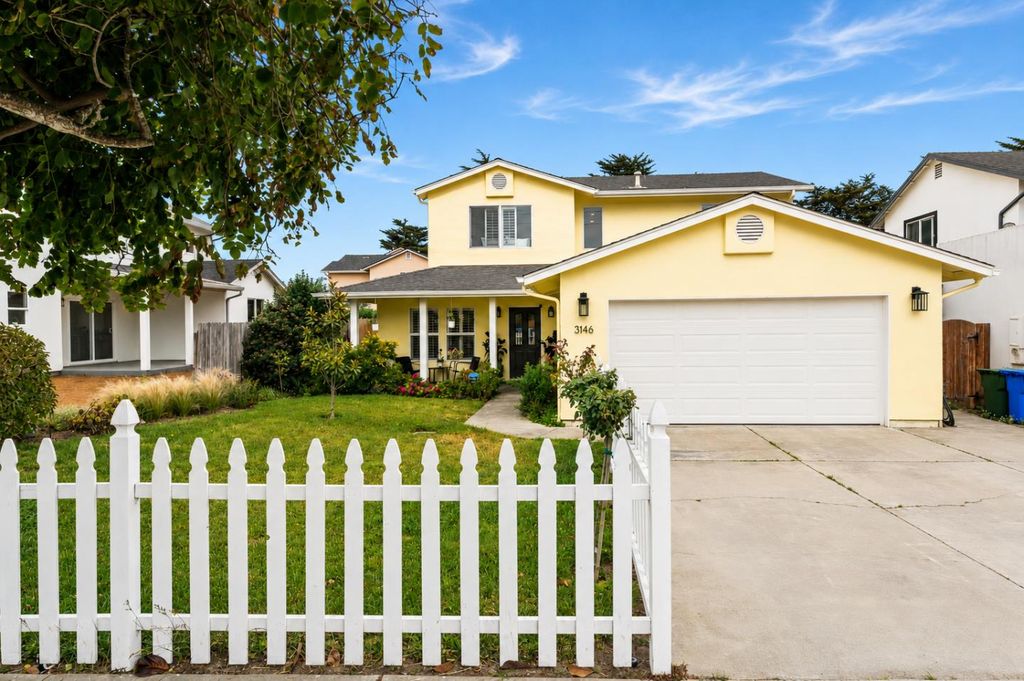 3146 Lake Drive, Marina, CA 93933