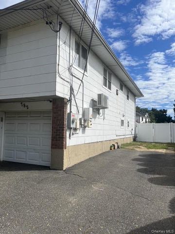 782 Stewart Avenue, Bethpage, NY 11714
