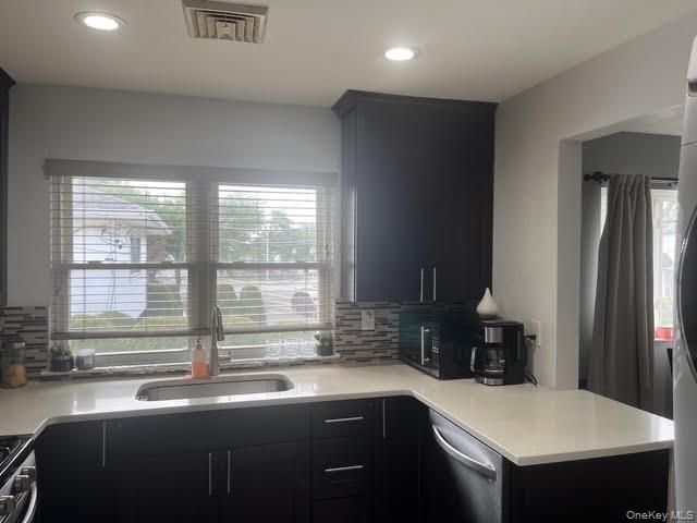 782 Stewart Avenue, Bethpage, NY 11714