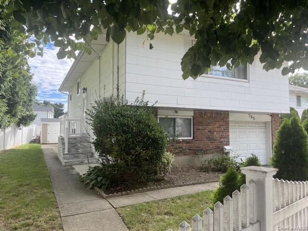 782 Stewart Avenue, Bethpage, NY 11714 — exterior