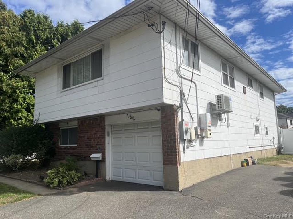 782 Stewart Avenue, Bethpage, NY 11714 — photo 2