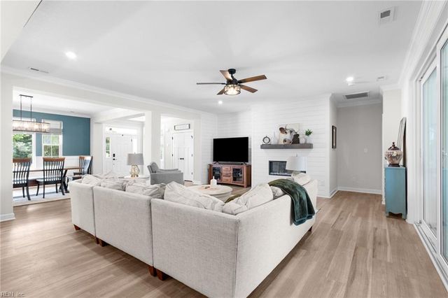3032 Kingsfield DR, Virginia Beach, VA 23456