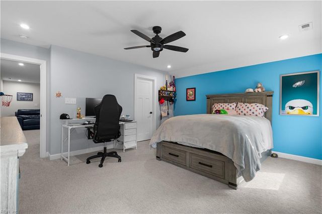 3032 Kingsfield DR, Virginia Beach, VA 23456