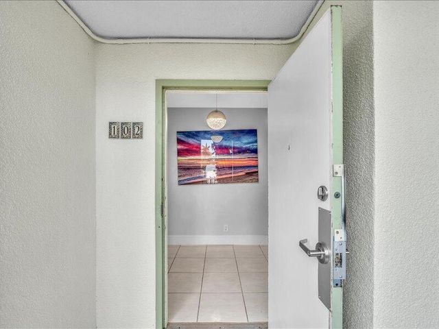 277 N Ocean Boulevard 102, Boca Raton, FL 33432
