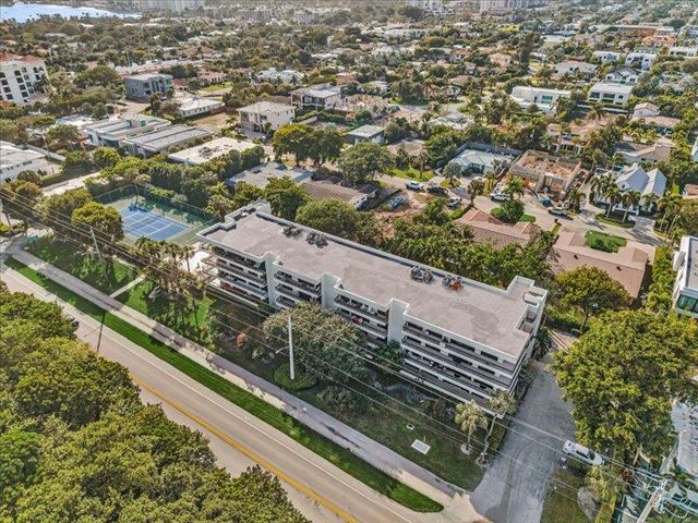 277 N Ocean Boulevard 102, Boca Raton, FL 33432
