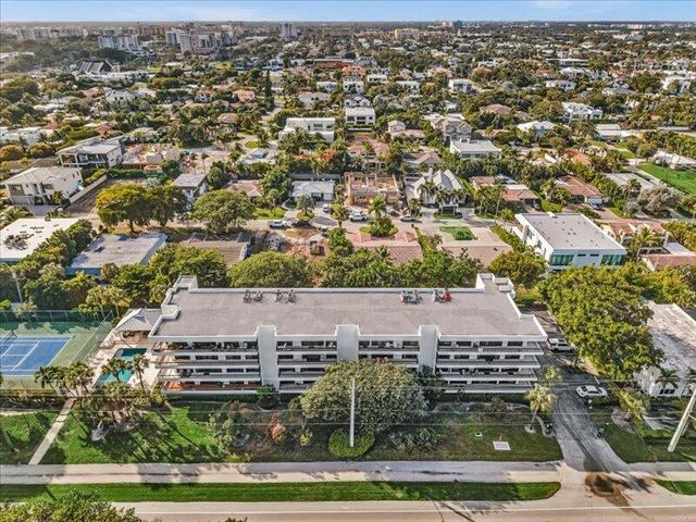 277 N Ocean Boulevard 102, Boca Raton, FL 33432