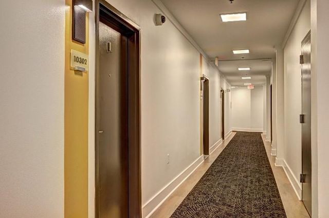 260 18th NW Street 10302, Atlanta, GA 30363