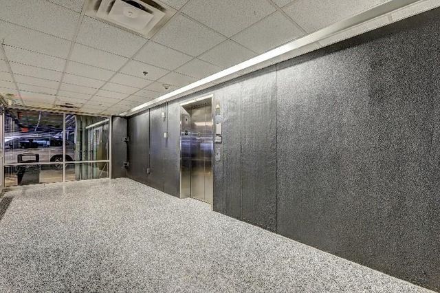 260 18th NW Street 10302, Atlanta, GA 30363