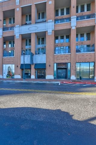 260 18th NW Street 10302, Atlanta, GA 30363