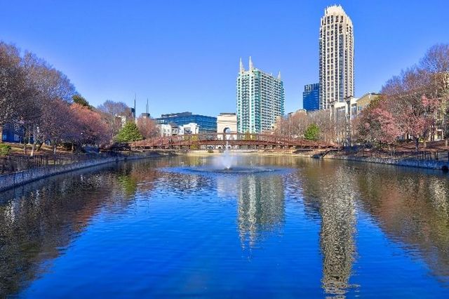 260 18th NW Street 10302, Atlanta, GA 30363