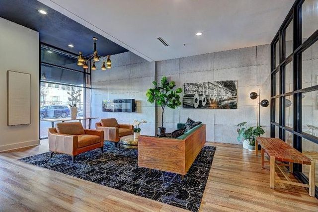 260 18th NW Street 10302, Atlanta, GA 30363