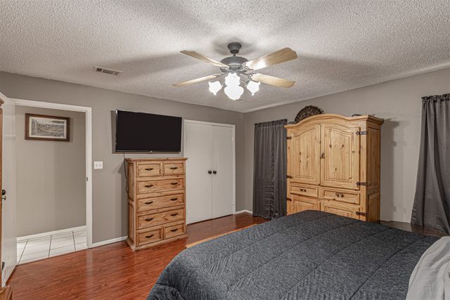 201 Rs County Road 1399, Point, TX 75472