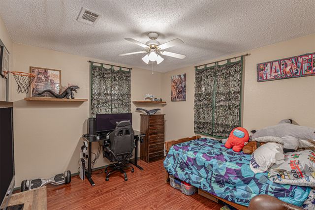 201 Rs County Road 1399, Point, TX 75472