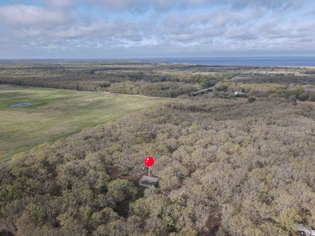 201 Rs County Road 1399, Point, TX 75472