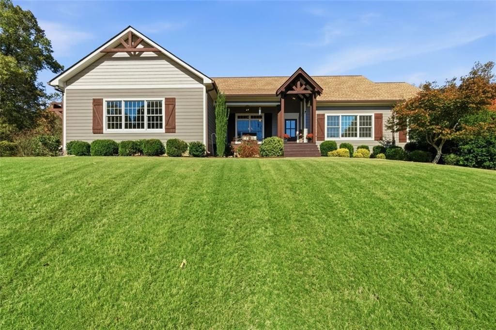 301 SW SWITCH SW Road, Calhoun, GA 30701