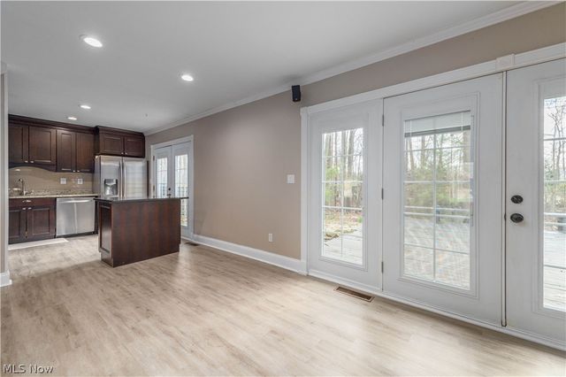 12101 The Bluffs, Strongsville, OH 44136