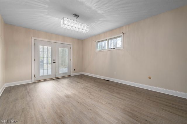 12101 The Bluffs, Strongsville, OH 44136