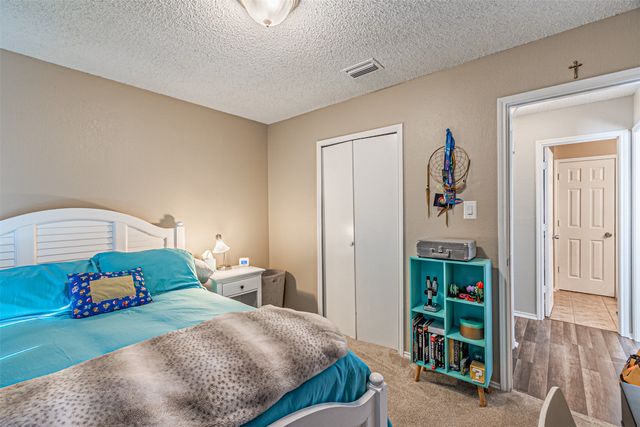 4100 Staghorn Circle N, Fort Worth, TX 76137