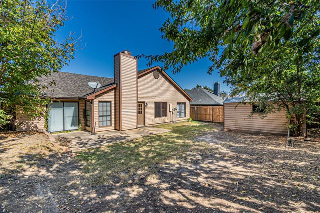 4100 Staghorn Circle N, Fort Worth, TX 76137