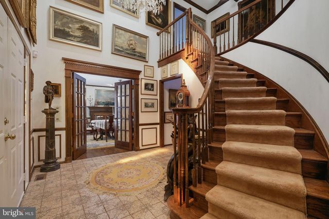 1511 LAURIE LN, Yardley, PA 19067