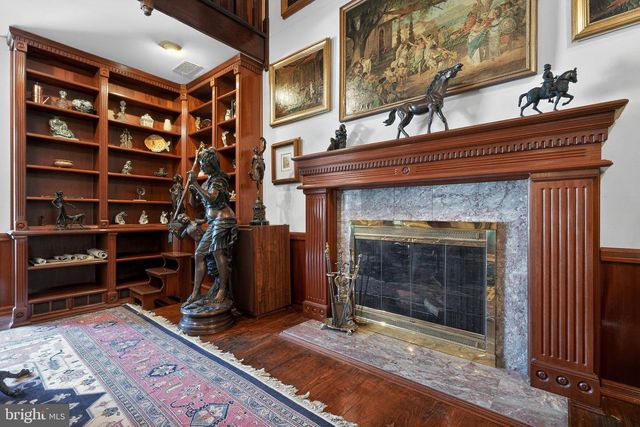 1511 LAURIE LN, Yardley, PA 19067