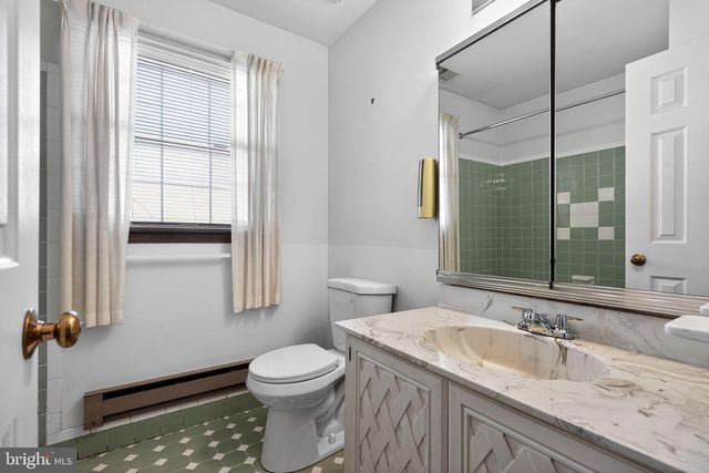 1511 LAURIE LN, Yardley, PA 19067