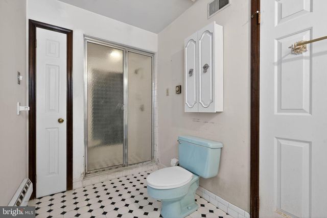 1511 LAURIE LN, Yardley, PA 19067