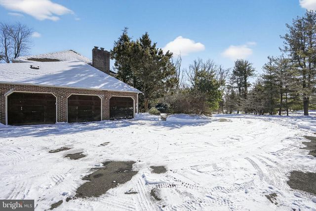 1511 LAURIE LN, Yardley, PA 19067