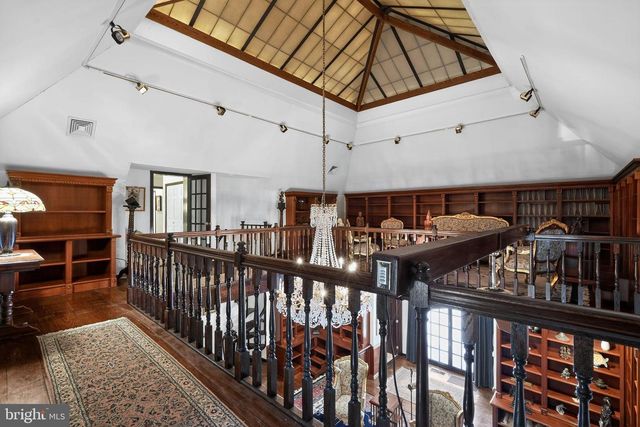 1511 LAURIE LN, Yardley, PA 19067