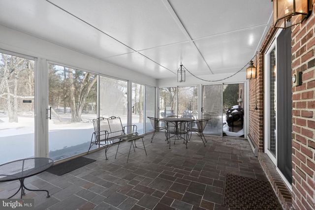 1511 LAURIE LN, Yardley, PA 19067