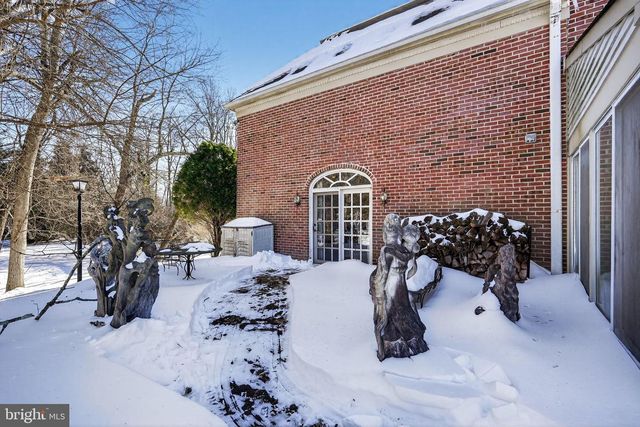 1511 LAURIE LN, Yardley, PA 19067