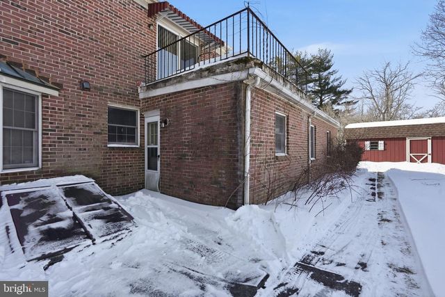 1511 LAURIE LN, Yardley, PA 19067