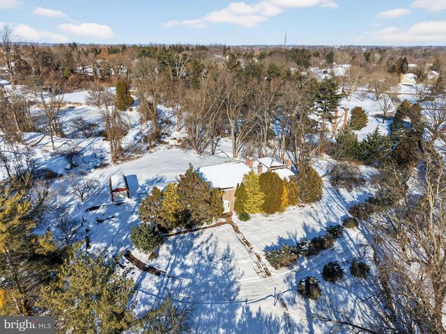 1511 LAURIE LN, Yardley, PA 19067