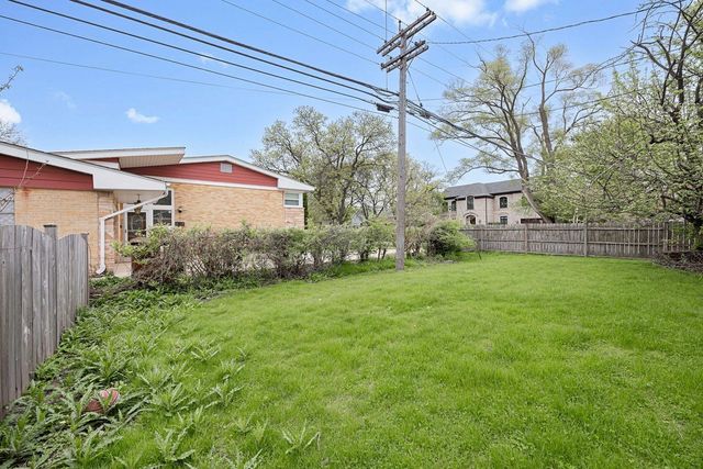 9200 Kedvale Avenue, Skokie, IL 60076