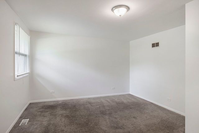 9200 Kedvale Avenue, Skokie, IL 60076