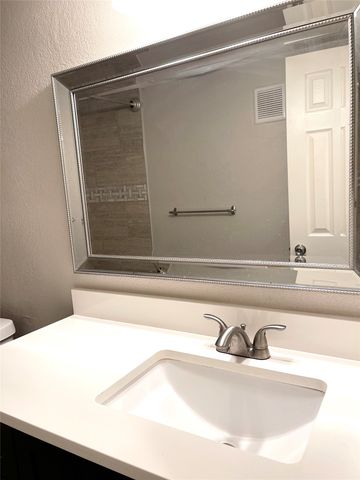 4748 Old Bent Tree Lane 608, Dallas, TX 75287