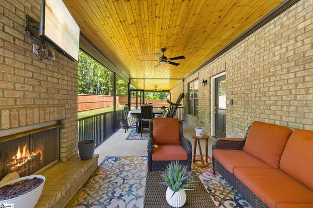 217 Granite Hill Trail, Pelzer, SC 29669
