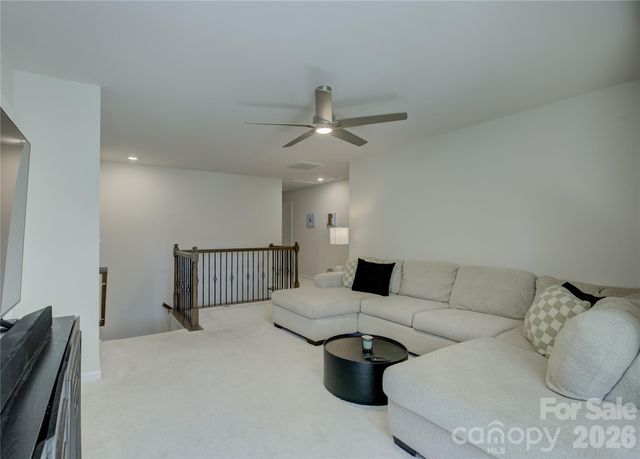 17812 New Mark Avenue, Charlotte, NC 28278
