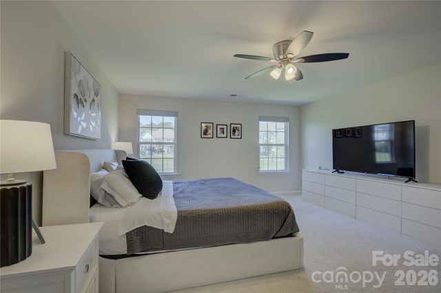 17812 New Mark Avenue, Charlotte, NC 28278