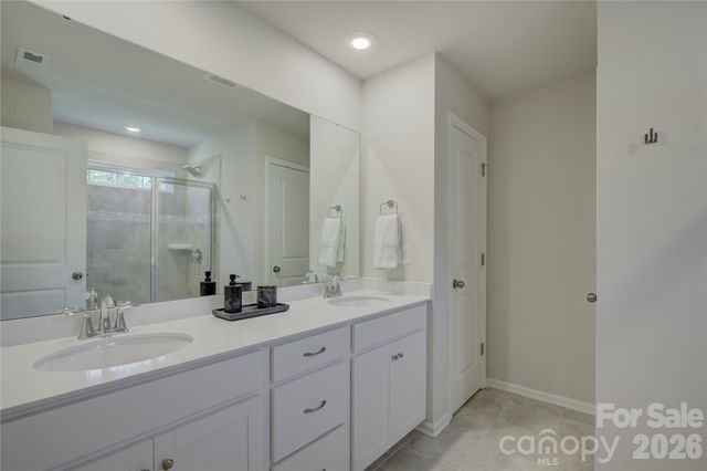17812 New Mark Avenue, Charlotte, NC 28278