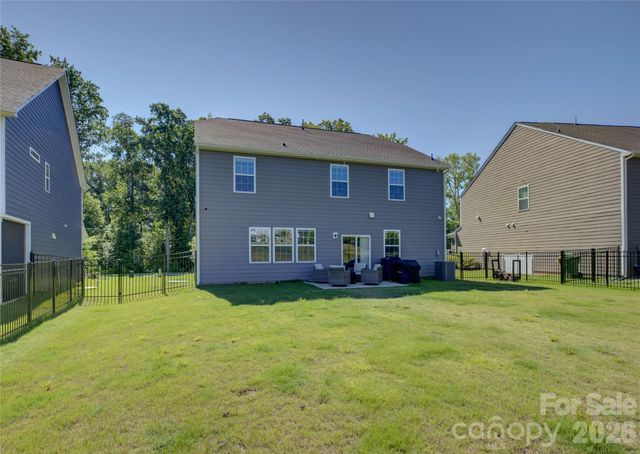 17812 New Mark Avenue, Charlotte, NC 28278