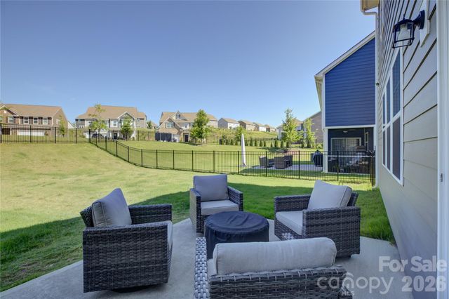 17812 New Mark Avenue, Charlotte, NC 28278