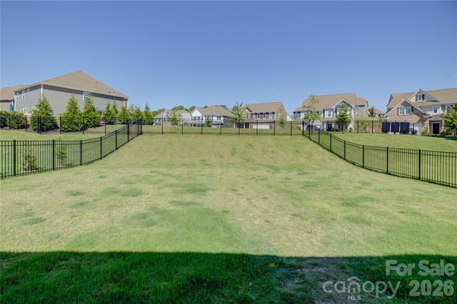 17812 New Mark Avenue, Charlotte, NC 28278