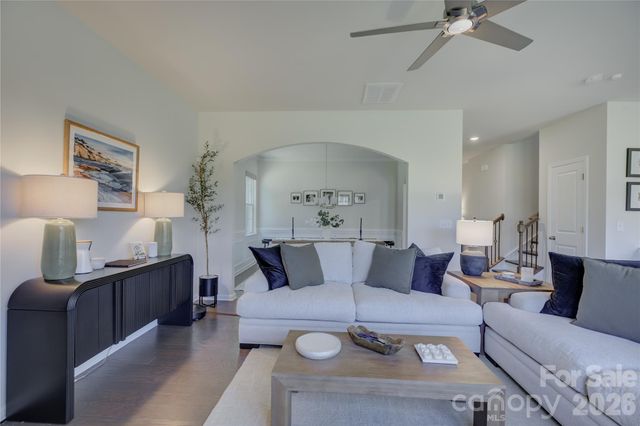 17812 New Mark Avenue, Charlotte, NC 28278