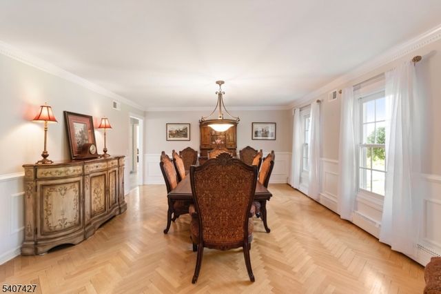 11 Beavers Rd, Tewksbury Twp., NJ 07830