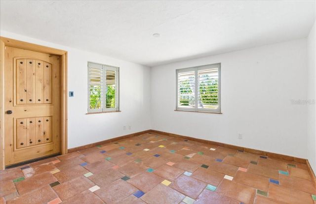 834 JUNGLE QUEEN WAY, Longboat Key, FL 34228