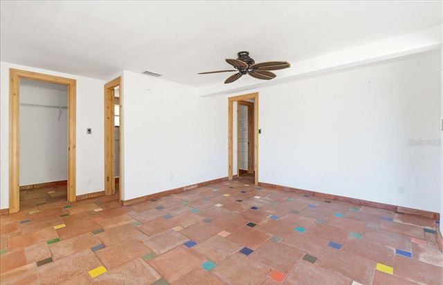 834 JUNGLE QUEEN WAY, Longboat Key, FL 34228