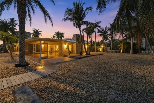 834 JUNGLE QUEEN WAY, Longboat Key, FL 34228