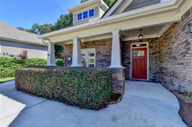 461 Butterfly Lane, Braselton, GA 30517