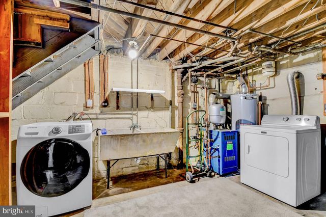 7519 8TH ST NW, Washington, DC 20012